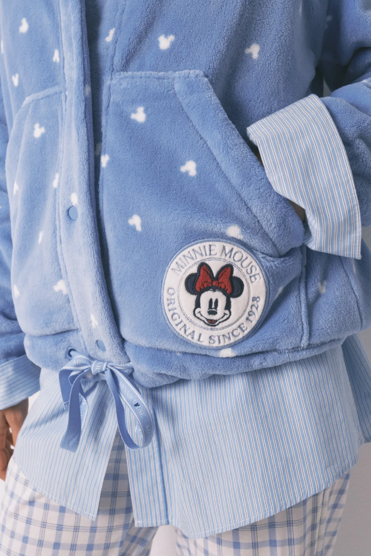 Bata corta polar Mickey azul estampado