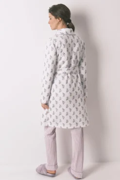 Bata midi acolchada flores marfil