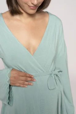 Bata Premamá con encaje