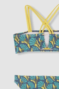 Bikini de flores con contraste azul