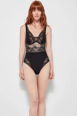Body con aro encaje