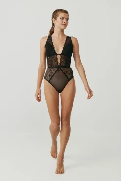 Body encaje triangular Sikkim Black