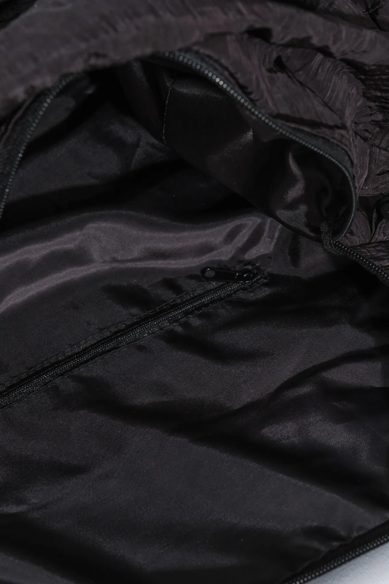 Bolso viaje nylon negro satinado