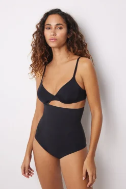 Braga alta reductor y push up negro