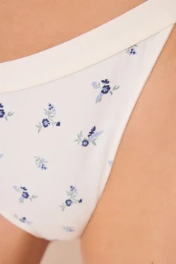 Braga brasileña tira blanco estampado