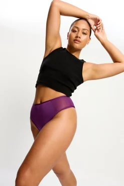 Braga menstrual clásica morado
