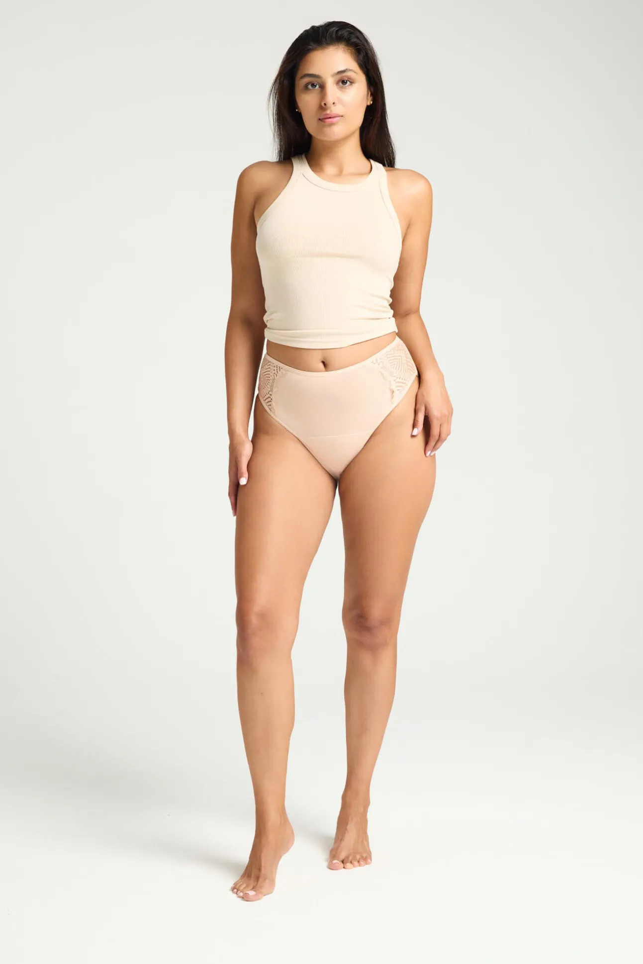 Braga menstrual encaje bambú negra absorción moderada abundante
