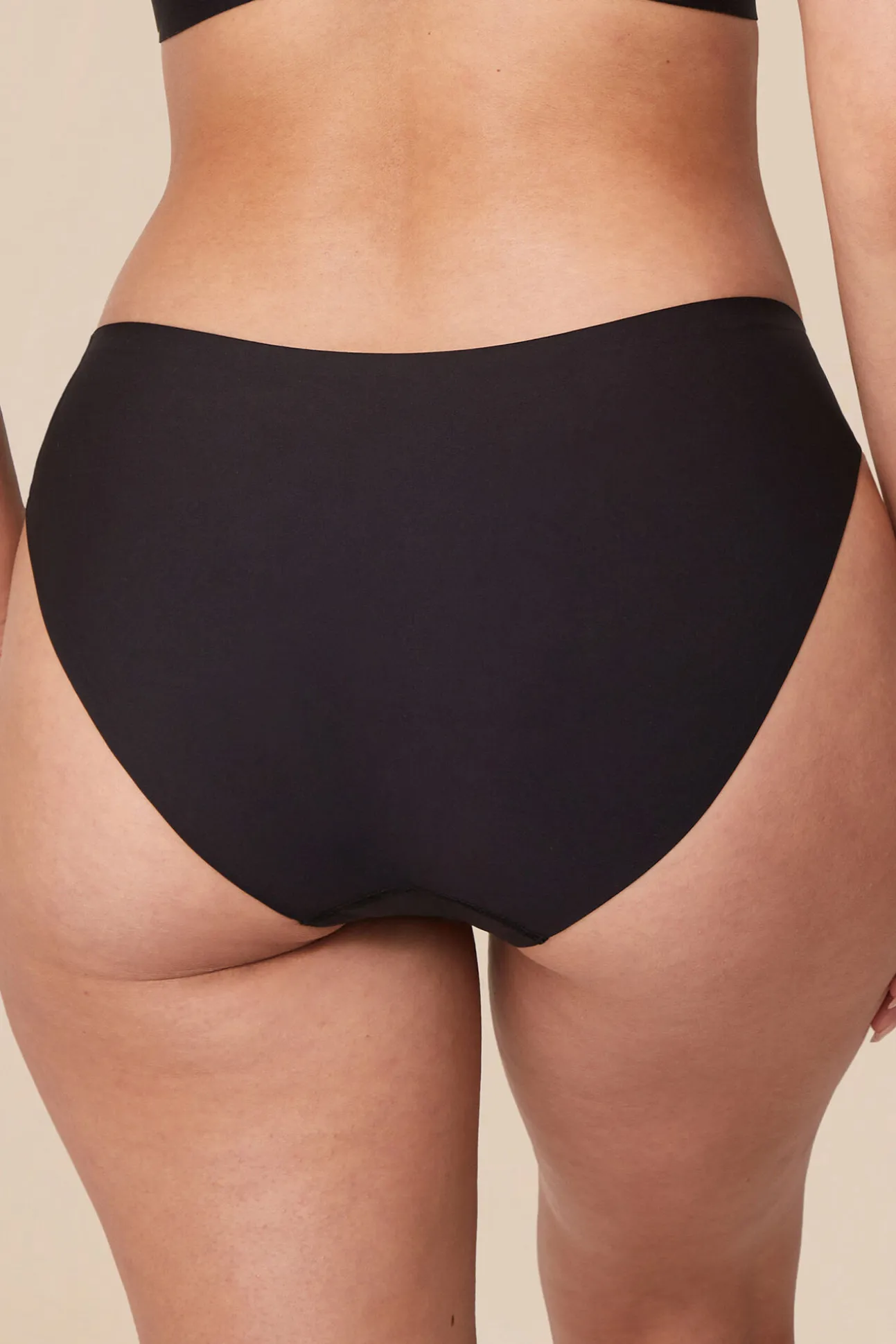 Braga menstrual Everyday bikini negra – Absorción super ligera