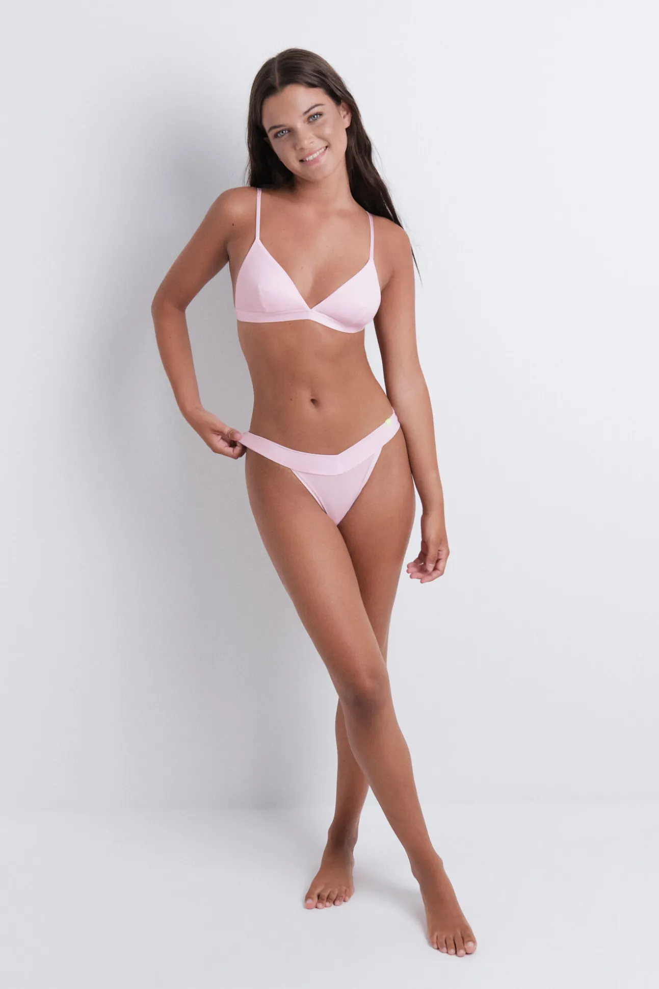 Braga tanga microfibra brillo rosa