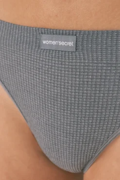 Braga tanga sin costuras gris claro