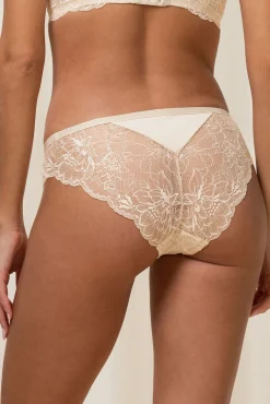 Braguita brasileña Amourette Charm