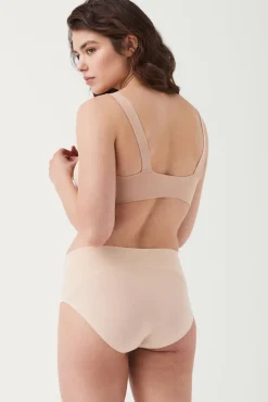 Braguita moldeadora invisible café au lait SPANX