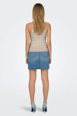 Camiseta ajustada tirantes