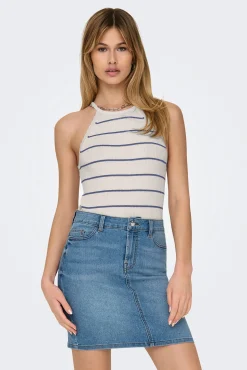 Camiseta ajustada tirantes