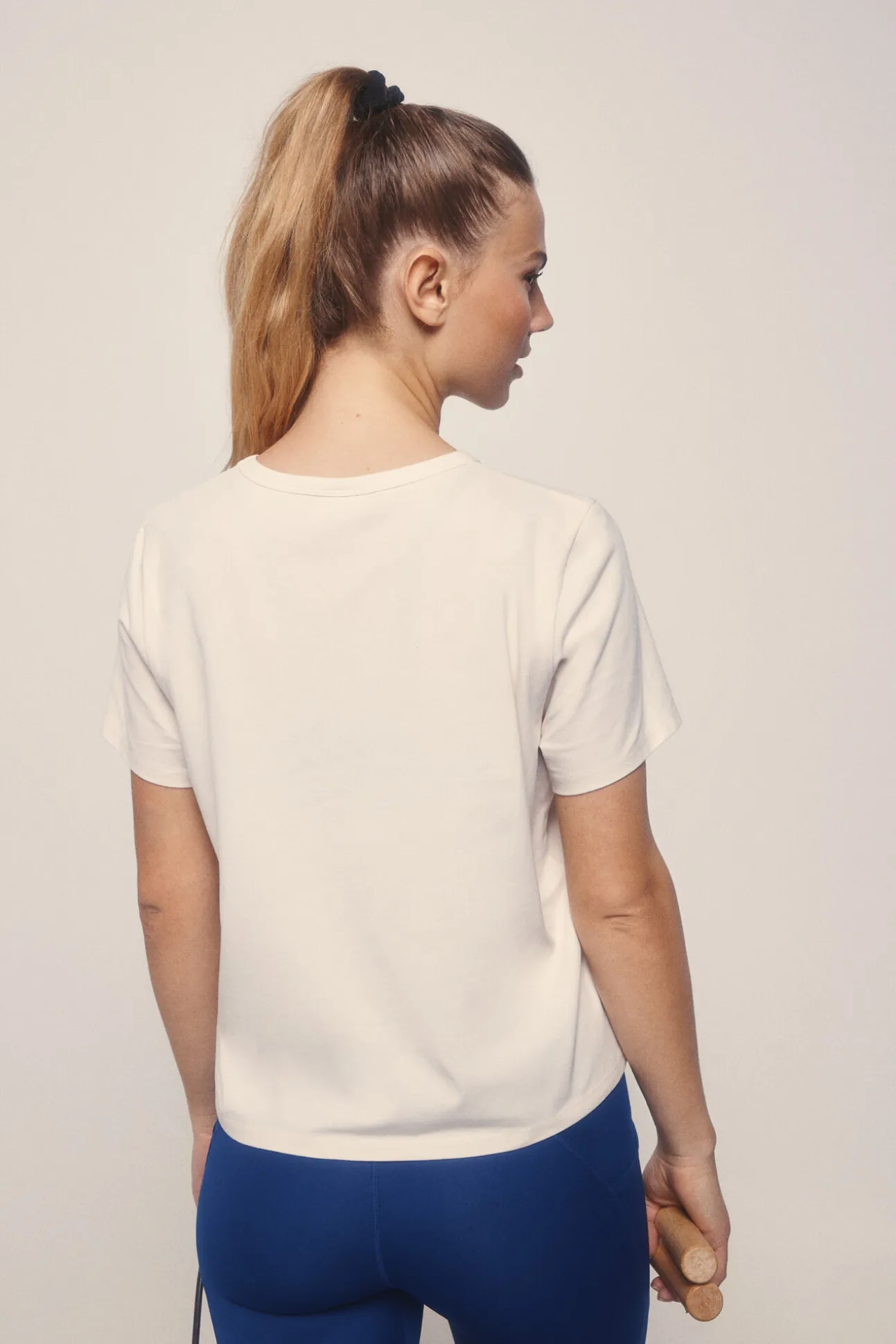 Camiseta algodón pincelada azul
