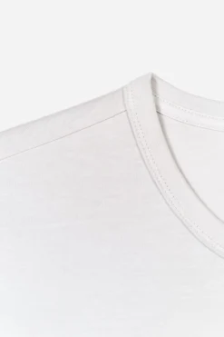 Camiseta básica con bordado avión OOTO