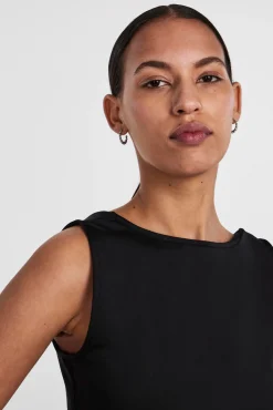 Camiseta básica escote reversible