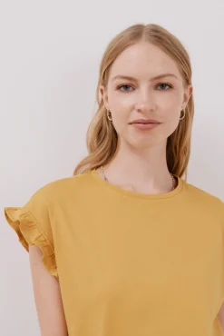 Camiseta básica volante