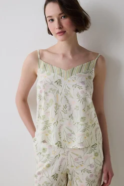 Camiseta de pijama tirantes flores
