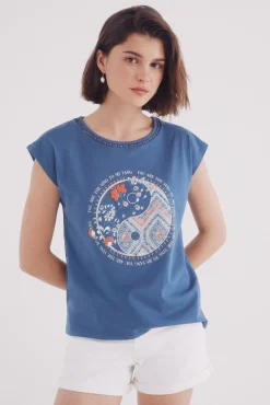 Camiseta gráfica lace cuello