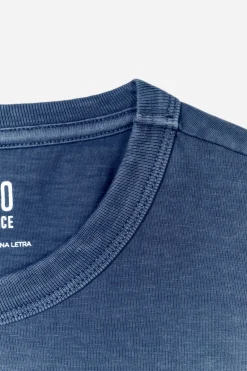 Camiseta gráfica lavada OOTO