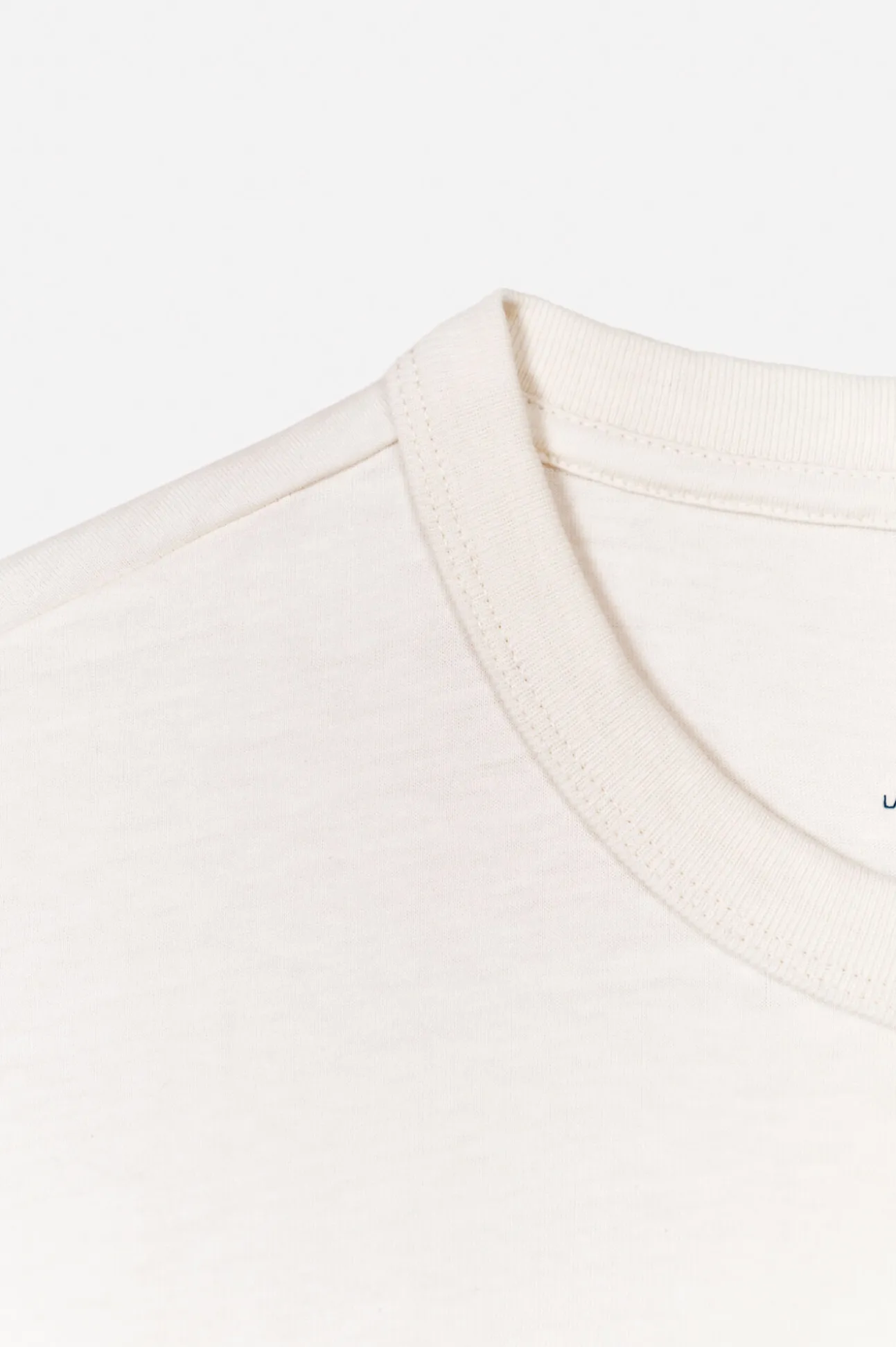 Camiseta gráfica lavada OOTO