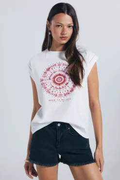 Camiseta gráfica étnica mangas lace