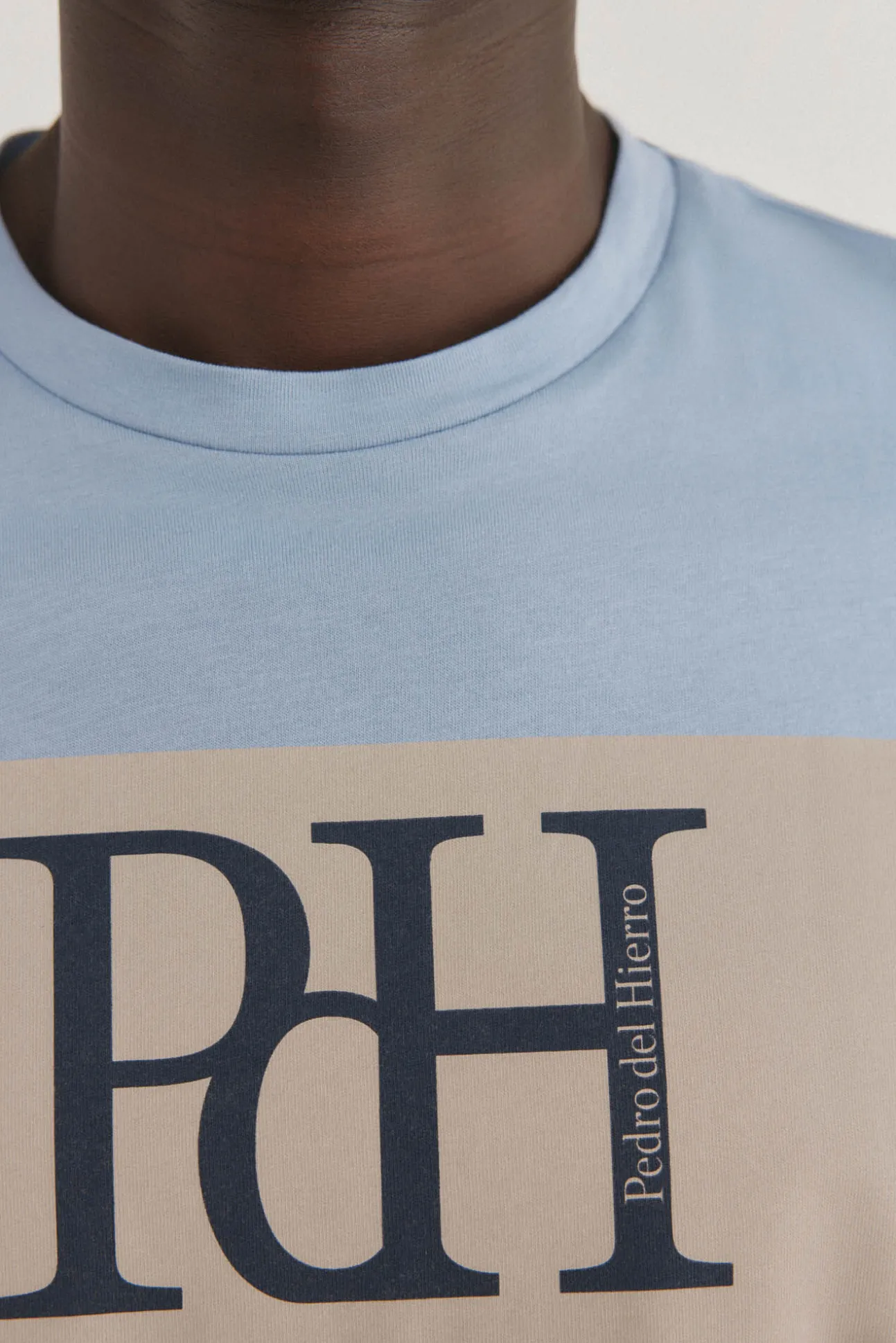 Camiseta logo