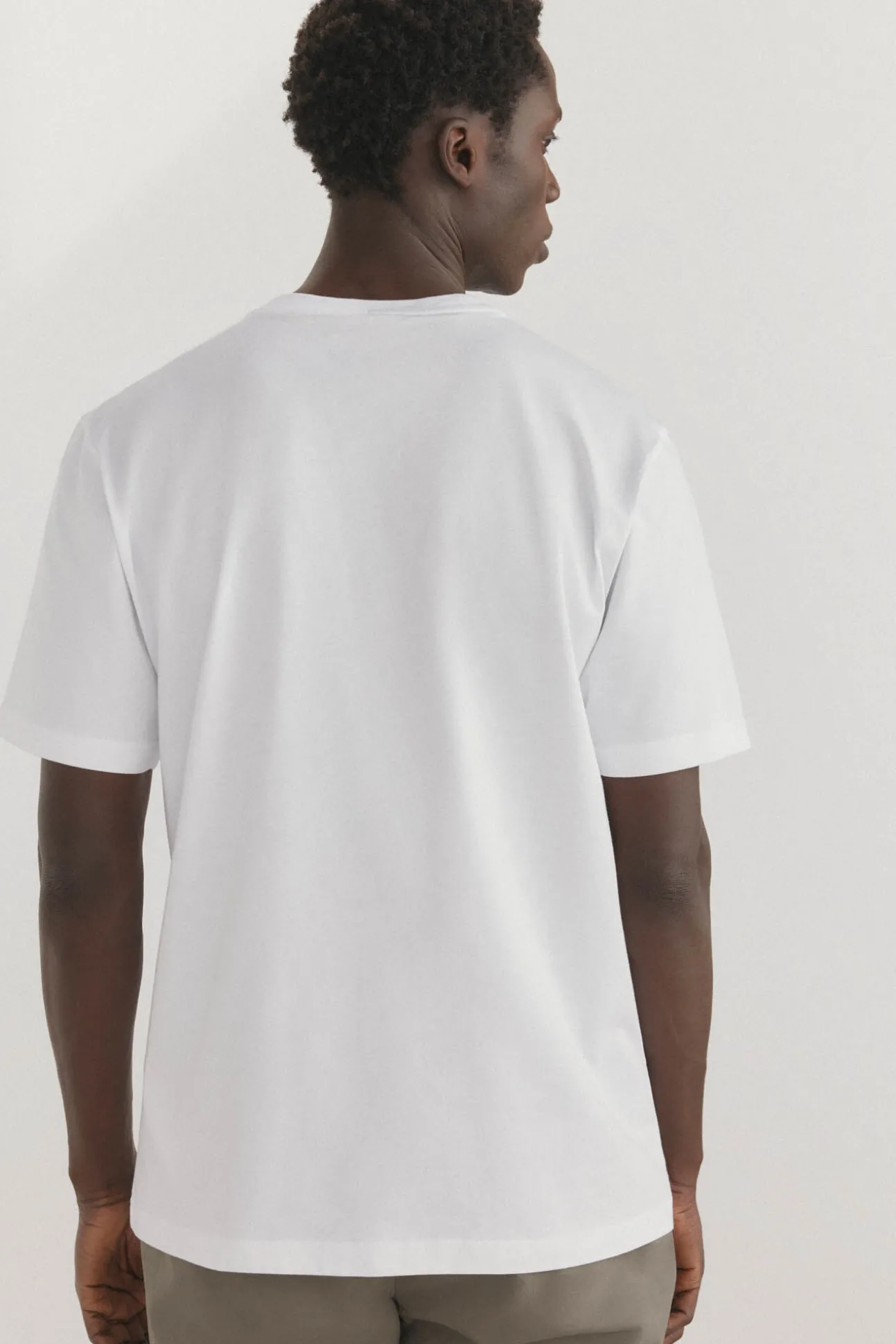 Camiseta logo grande fantasía