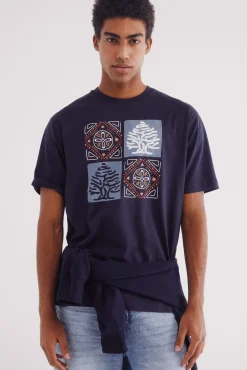 Camiseta árbol étnico