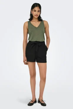 Camiseta regular fit tirantes