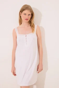 Camisón corto