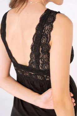 Camisón lencero de lactancia con encaje