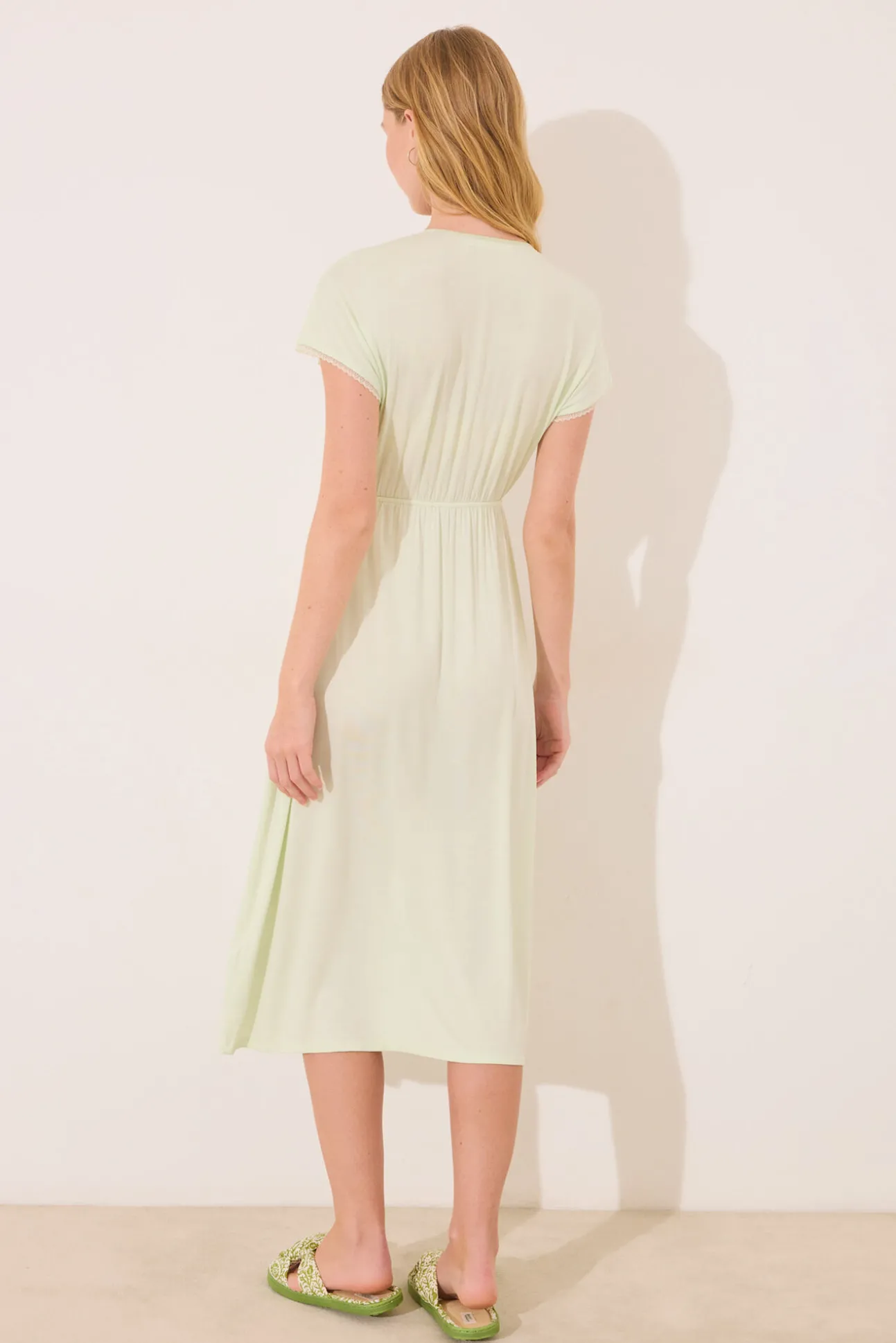 Camisón midi viscosa verde
