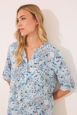 Camisola corta viscosa flores azul