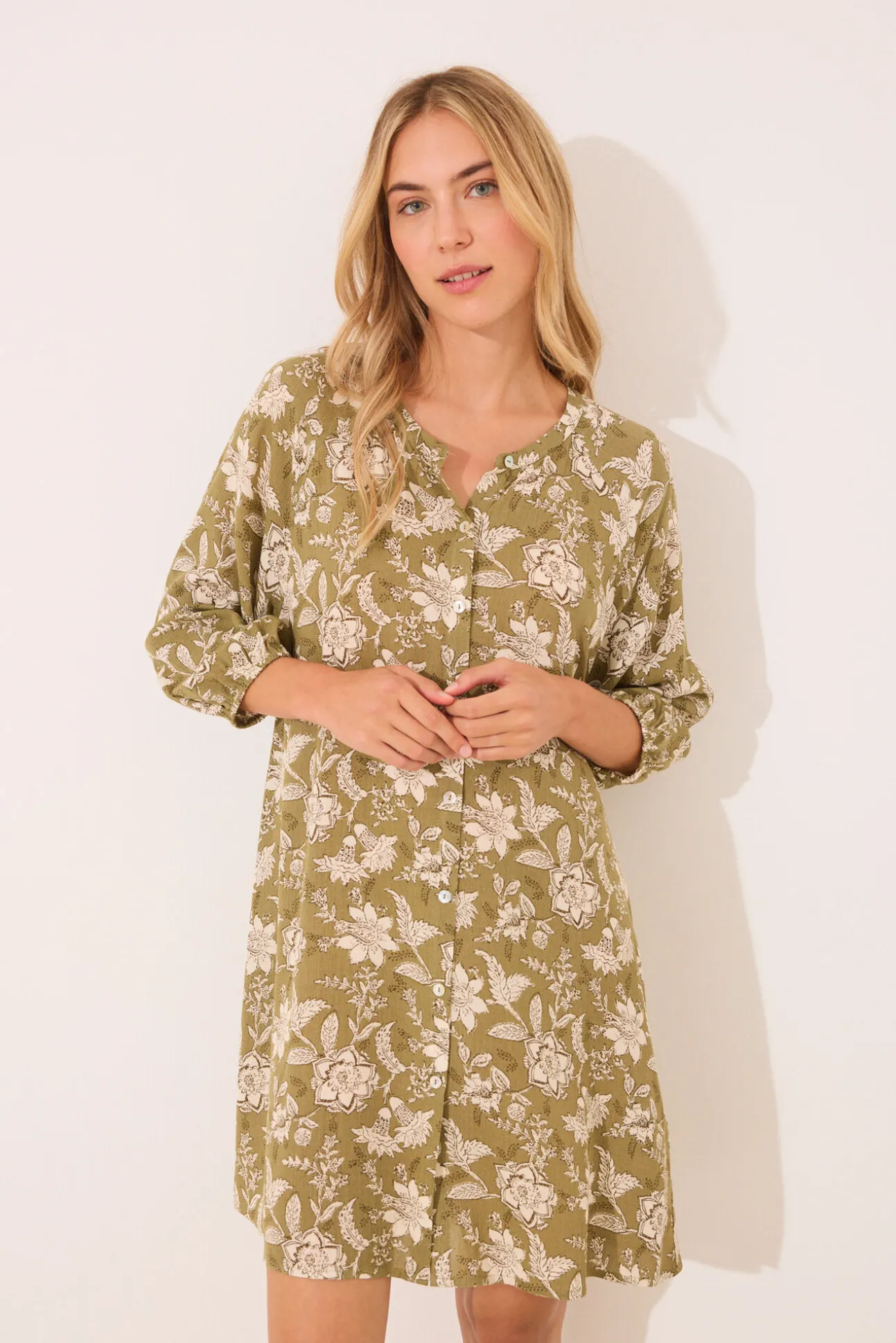 Camisola flores viscosa