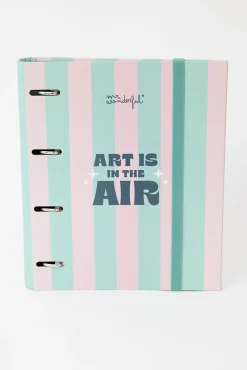 Carpeta con anillas y folios