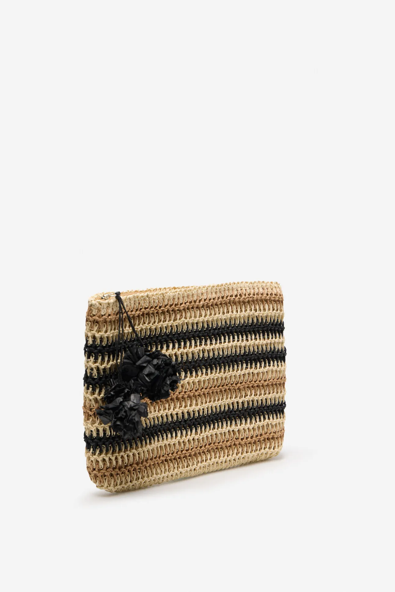 Cartera de rafia