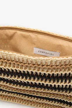 Cartera de rafia