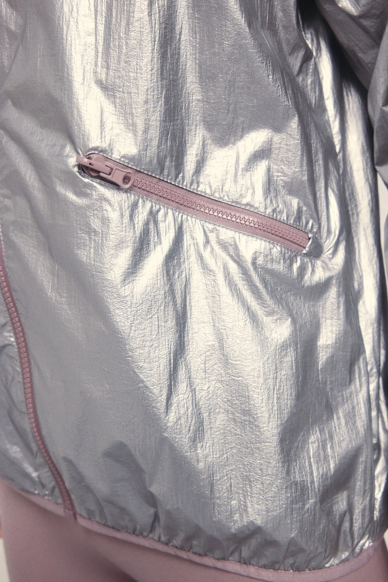 Chaqueta reversible tejido técnico ligero