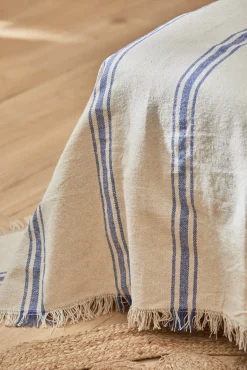Colcha con raya tejida azul Bari