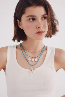 Collar múltiple estrella y conchas