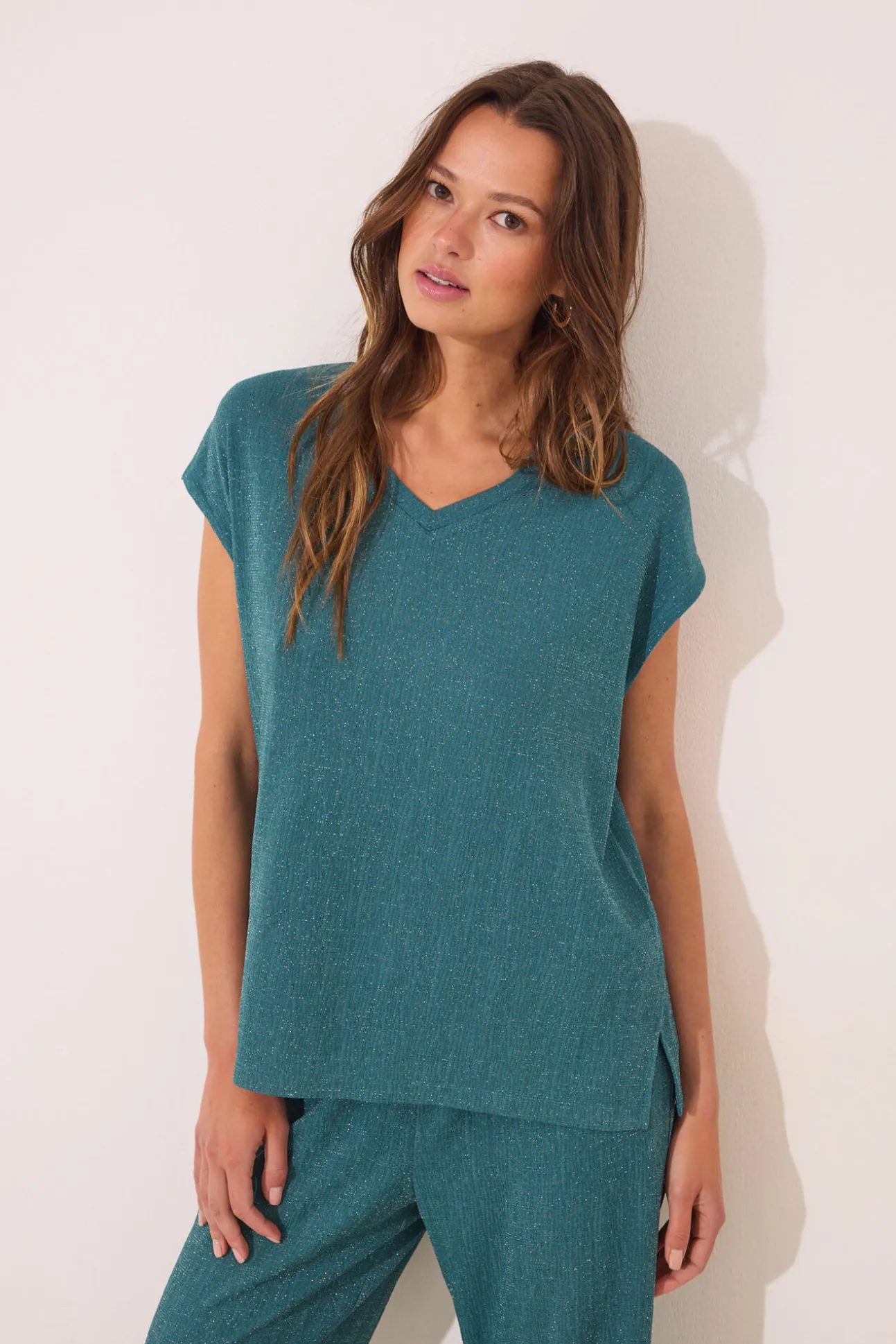 Conjunto pantalón y camiseta verde lurex