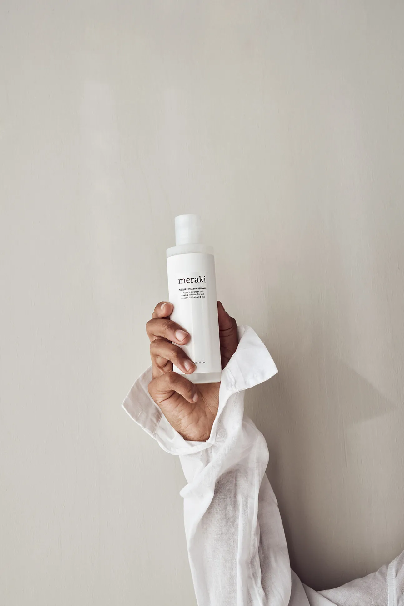 Desmaquillante micelar 195 ml.