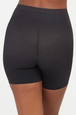 Faja pantalón moldeadora a la cintura con pierna corta