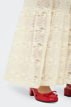 Falda larga encaje