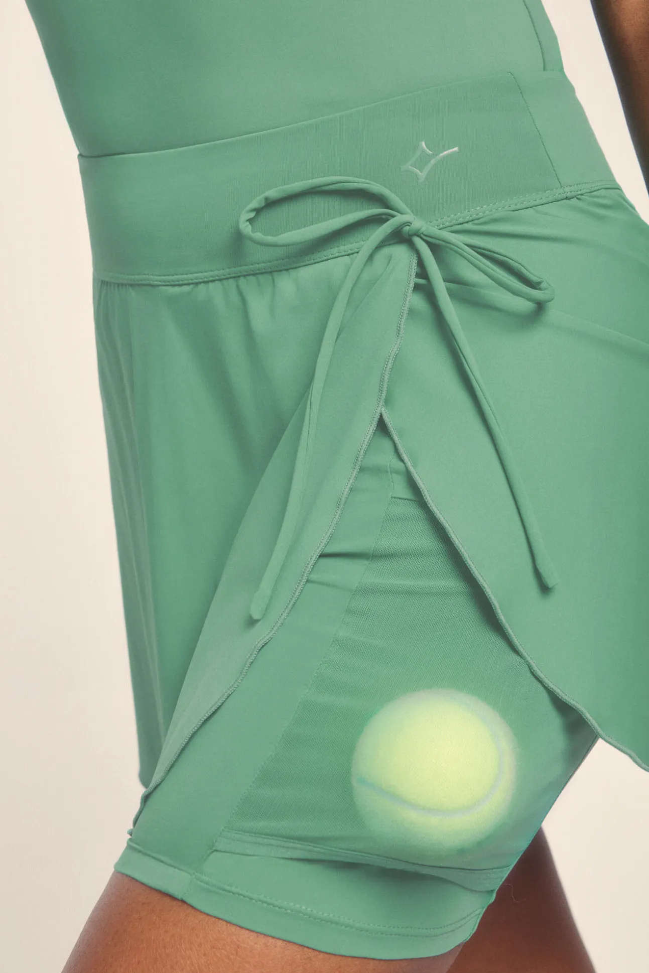 Falda microfibra verde malla interior