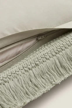 Funda cojín algodón flecos