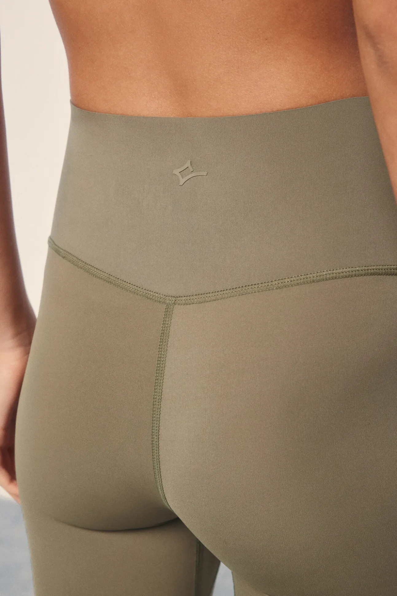 Leggings COMPRESSIVE caqui logo
