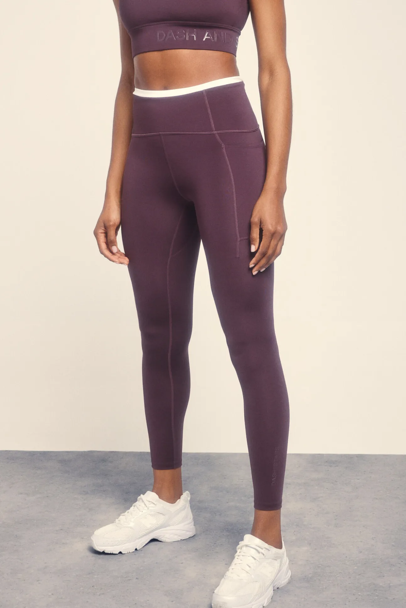Leggings 4D STRETCH tobillero morado